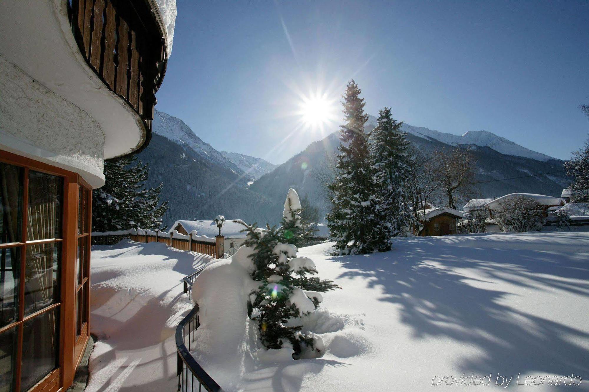Hotel Gridlon Pettneu am Arlberg Exteriör bild